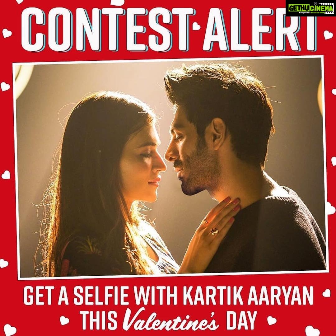 Kartik Aaryan Instagram - Hoping to click a perfect #Photo with you guys Tomorrow ❤️❤️ #ValentinesPhotoWithGuddu #MainDekhuTeriPhoto #Repost @pinkvilla ・・・ Luka Chuppi Song PHOTO starring Kartik Aaryan and Kriti Sanon to be out tomorrow. Answer the question below and get a chance to meet Kartik Aaryan on 12th February #valentinesphotowithguddu ! 😍 Give us one quirkiest reason why you want to get a PHOTO clicked with Kartik Aaryan this Valentine’s Day and get a chance to click a selfie with the actor tomorrow . @pinkvilla 💕 . . #kartikaaryan #lukachuppi #photosongcomingouttomorrow #valentinesday #pinkvilla