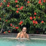 Kartik Aaryan Instagram - Pool Bhulaiyaa 🤙🏻 . . #HolidayMood