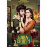 Kartik Aaryan Instagram - Pakde jayenge ya denge sabko chakma? Presenting the first poster of #LukaChuppi ❤️🤫 Trailer Out Tomorrow 👀 @kritisanon #DineshVijan @MaddockFilms @PVijan @sharadakarki @laxman.utekar #PankajTripathi @aparshakti_khurana #VinayPathak @tseries.official @officialjiocinema