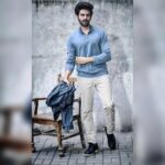 Kartik Aaryan Instagram - #LukaChuppi Styled - @the.vainglorious Hmu - @waheedahmedshaikh @bashirsayyed.hair 📸 - @kunalgupta91 #LCLook4 #Promotions