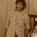 Kartik Aaryan Instagram - When the hair wasn’t up 👦🏻 The Photo that got me my Debut Film’s Audition ❤️ #MainePyarKiya look 😂 to #Pyaarkapunchnama