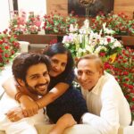 Kartik Aaryan Instagram - One of my most special Birthday !! After a very long time celebrated it with my family ❤️ And Thank you so much for making it even more special with all your Wishes , Flowers, Gifts and Cakes 🎂 😋❤️ #Family #Fans #WellWishers ❤️❤️