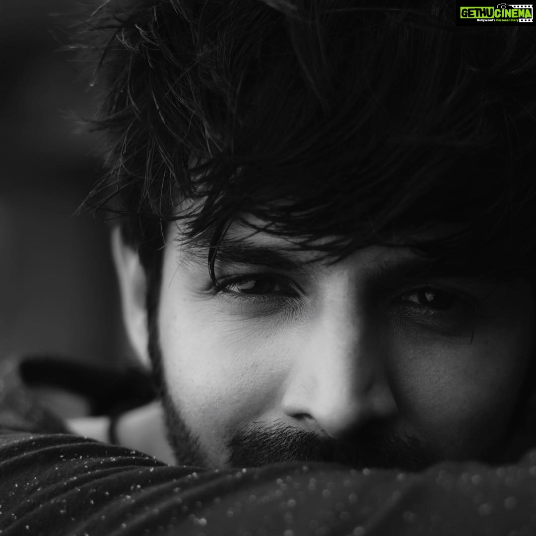 Kartik Aaryan Instagram - Luka Chuppi - Gethu Cinema Kartik Aaryan Instagram - Luka Chuppi - Gethu Cinema
