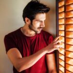 Kartik Aaryan Instagram - Its not what you see but how you see it 👀 .. 📸 - @photuwala_teja