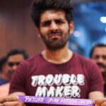 Kartik Aaryan Instagram - ... And its a wrap! 🎬 #LukaChuppi This journey was such a funfilled ride, feels like it got over in d blink of an eye . Thank you to d calm n composed @laxman.utekar Sir.. Amazingly talented co-star @kritisanon ❤️ My bade dil vala producer 💰#Dineshvijjan @maddockfilms It was fun working wid #PankajTripathi Sir @aparshakti_khurana n d entire team. Got to learn so much from all of u .. Luka Chuppi is a Special Film for me!! Lots of love to d people of my hometown #Gwalior plus #Mathura... ❤️❤️ Will miss all the madness 🙈🙈