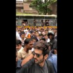 Kartik Aaryan Instagram - Love you guys!! 😘😘 Thank you so much for all the Love N Welcome ❤ #LukaChuppi #Hometown Gwalior