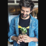 Kartik Aaryan Instagram - With World Environment Day 🌏 around the corner, I will be doing my bit by providing a home for this lovely plant in my garden. As is Tropicana, by planting a tree for every @TropicanaIndia pack you buy on @Grofers. So how will you do your bit? Join the #TropicanaGiftATree movement now!#WorldEnvironmentDay