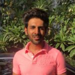 Kartik Aaryan Instagram - Bag the hottest styles from @superdryindia (before I do😉) on @jabongindia 's ShowStopper Festival powered by Superdry from 27th to 30th April, 2018 #FashionGuilty #ShowstopperFestival #Jabong #ad