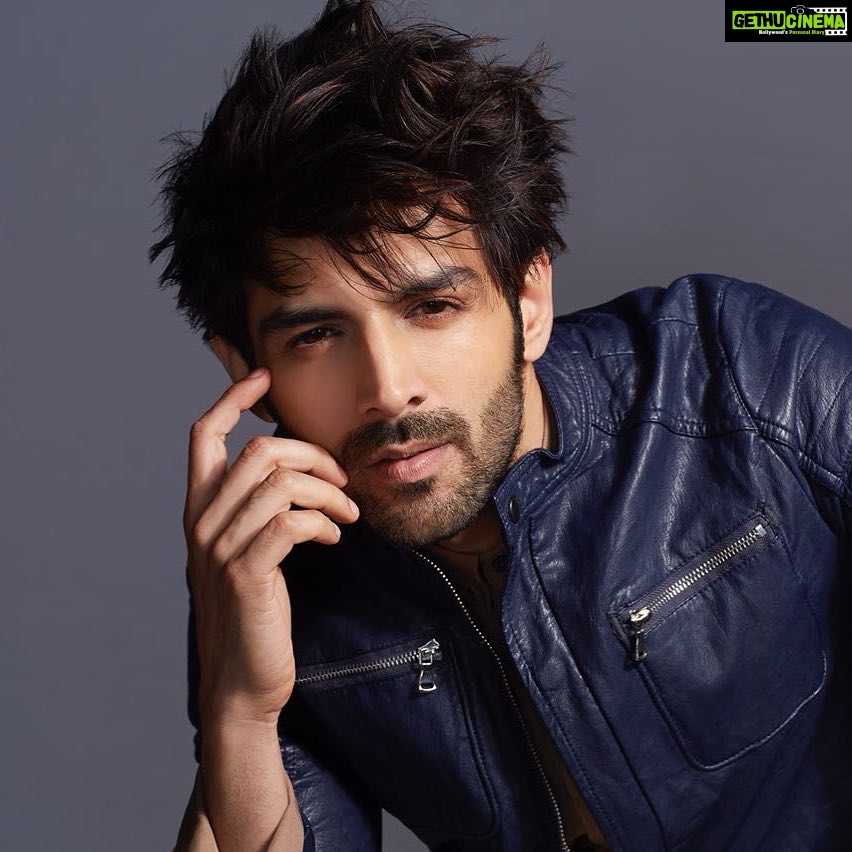 Kartik Aaryan Instagram - Closer n Closer 🤐 . 📸 - @prasadnaaik