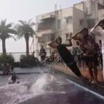 Kartik Aaryan Instagram - When you RUIN @boscomartis ‘ choreography 🙈🙈 . Do u remember what song in #Sonuketitukisweety u saw this in 🧐