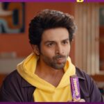 Kartik Aaryan Instagram - Xtra Crunchy Xtra Choco #Munch