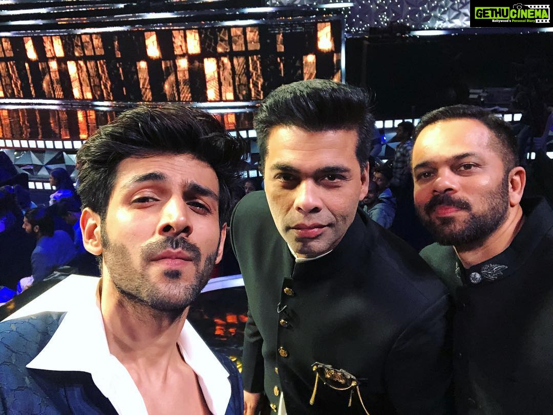 Kartik Aaryan Instagram - Had a great time with the Superstars ✨ @karanjohar n @itsrohitshetty at #Indiasnextsuperstar @indiasnextsuperstars.official @starplus #Sonuketitukisweety