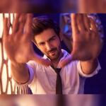 Kartik Aaryan Instagram - My Favourite #HoneySingh is back with our New Year party anthem #DilChori 👊🏻😎 @yyhsofficial #sonuketitukisweety @nushratbharucha @mesunnysingh @tseries.official @boscomartis @luv_films @gargankur82 @sonutitusweety Link in Bio !!