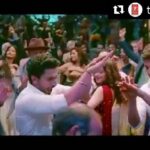 Kartik Aaryan Instagram - Ye raha Teaser mere fav @yyhsofficial ka 🤘🏻😎 Releasing Day After on 26th Dec!! @sonutitusweety #sonuketitukisweety #Repost @tseries.official ・・・ Check out the teaser of @yyhsofficial 's comeback song in @sonutitusweety The song video will be out on 26th December. Stay tuned! #kartikaaryan @nushratbharucha @mesunnysingh