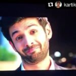 Kartik Aaryan Instagram - Aaye Haaye Itna Pyaar Nazar na Lag jayein Aise Response ko !!💙 #Sonuketitukisweety Trended yesterday 🙌🏻 #1 Youtube #1 Twitter N #1 Facebook WORLDWIDE Thank you so much for the huge response!! 🤗 Thank you @kartikaaryanslays 💙 #Repost @kartikaaryanslays ・・・ Just love his Expressions Look at him so adorbs❤️❤️ #Sonu Muah 😘 #kartikaaryan #sonuketitukisweety @kartikaaryan #pyaarkapunchnama #kingofmonologues #pyaarkapunchnama2 #kingofexpressions
