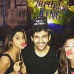 Kartik Aaryan Instagram – Had an amazing time bringing in my birthday 🎉 🎉