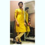 Kartik Aaryan Instagram - Everyone is in d most amazing Diwali spirit😁 Ye umang, ye tyohaar, ye josh, ye raunak hi to hai hamari pehchan... Iss Diwali Pehno Apni Pehchan @manyavar Manyavar