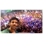 Kartik Aaryan Instagram - #Pune You guys were amazing Thanx for All the Love 🙏🏻🙏🏻 Pune, Maharashtra