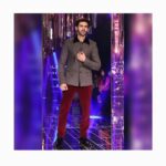 Kartik Aaryan Instagram - Wearing #ManishMalhotra Amazing show @manishmalhotra05 👏🏻👏🏻 @lakmefashionwk Grand Finale