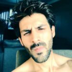 Kartik Aaryan Instagram – After a Sunday Swim 🏊🏼