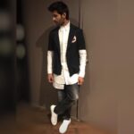 Kartik Aaryan Instagram – #Gqbestdressed 😍
Styled by @sukritigrover 
Ast by @sonikapaliya 
@gqindia