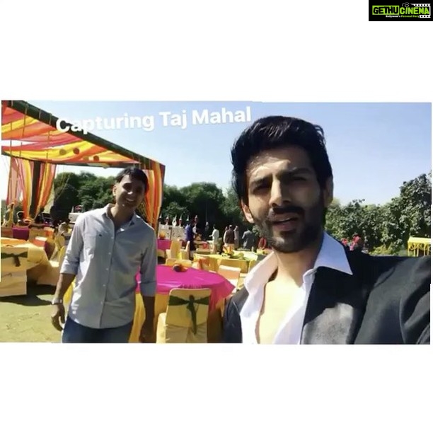 Kartik Aaryan Instagram - Capturing Taj 😎 Taj Mahal, Agra, India