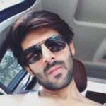 Kartik Aaryan Instagram - Hi there🤘🏻