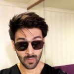 Kartik Aaryan Instagram - Random #SKTKS #Shoot #Early #morning