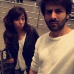 Kartik Aaryan Instagram - Missing her #Sisterlove