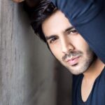 Kartik Aaryan Instagram – Up close 😎