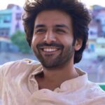 Kartik Aaryan Instagram - 100 crore wali smile 😊🙏❤️ #BhoolBhulaiyaa2 🤙🏻