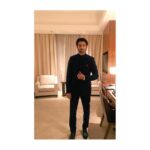 Kartik Aaryan Instagram - All set for the big night #toifa :))) Wearing my fav designer @manishmalhotra05