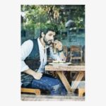 Kartik Aaryan Instagram - The Glass Frame. #filmfare Thank you @jiteshpillaai #mitesh @raghuvendras For the shoot and story :))