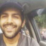 Kartik Aaryan Instagram - Catch me live on #fame tonight at 8pm Ask me Anything