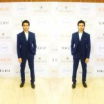 Kartik Aaryan Instagram – Vogue fashion night !! #pyaarkapunchnama2 @vogueindia #FNO @deepakparwani styled by @riddhi_t
