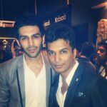 Kartik Aaryan Instagram - Congrats @vikramphadnis for the launch of #krasaa