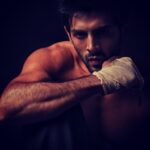 Kartik Aaryan Instagram - #boxing #mma