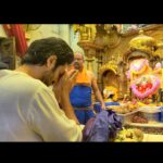Kartik Aaryan Instagram - वक्रतुण्ड महाकाय सूर्यकोटि समप्रभ। निर्विघ्नं कुरु मे देव सर्वकार्येषु सर्वदा॥ 🙏🏻❤️