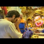 Kartik Aaryan Instagram - वक्रतुण्ड महाकाय सूर्यकोटि समप्रभ। निर्विघ्नं कुरु मे देव सर्वकार्येषु सर्वदा॥ 🙏🏻❤️