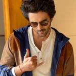 Kartik Aaryan Instagram - 🤙🏻