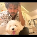Kartik Aaryan Instagram - Promotions ke baad Every Night Routine @katoriaaryan