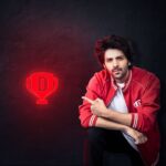 Kartik Aaryan Instagram - Happy to be the face of #Dream11 ❤️ Lets play !!