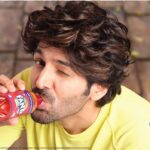 Kartik Aaryan Instagram - Officially Fanta- stic 😋 Thrilled to be the New Fanta Face 🧡 #Ad @fantaindia