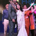 Kartik Aaryan Instagram - From going for chemotherapy sessions during the shoot of these songs, to now dancing on stage on the same- The journey has been arduous! But her Positivity , Fortitude and Fearlessness kept us going. Today i can proudly say: My Mom fought the battle against cancer and WON. And for that we are all stronger. I am so so proud of you Mummy and I pay my respects to all the people who could not make it and to all the people who have shown courage fighting this disease ♥️🙏🏻
