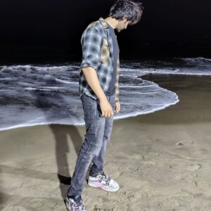 Kartik Aaryan Instagram - Life update 😎 Meri Goa trip ho gayi college friends ke sath 🕺🏻🌴 Feeling purposeless now 🤔