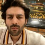 Kartik Aaryan Instagram - Iske 50 rs cut karo @dr.kiki_ Delhi, India