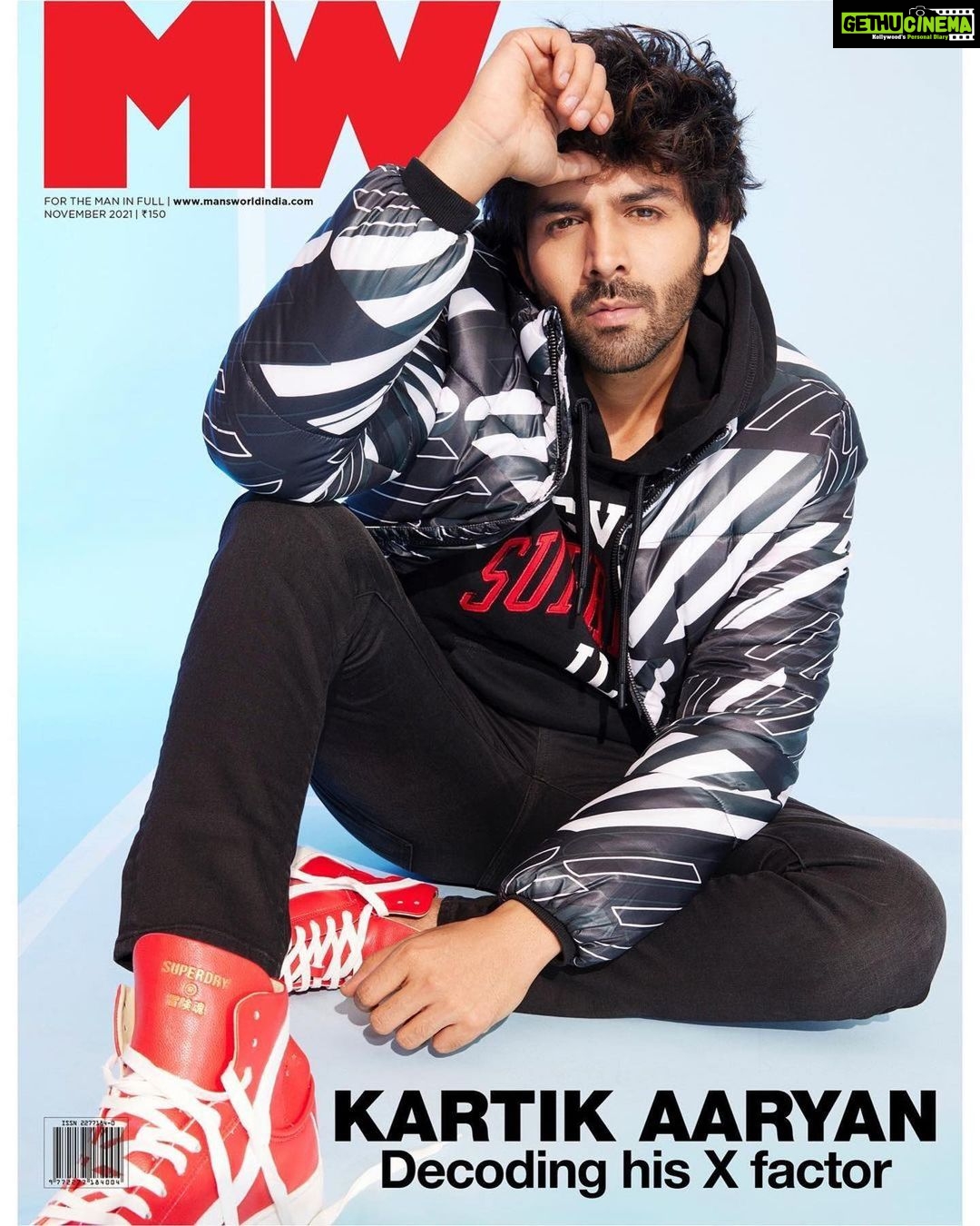 Kartik Aaryan Instagram - How to decode what God gave me? 🙏🏻🤟🏻 . . #Repost @mansworldindia #NovemberCover Having charmed his way to the box office and into people’s hearts, our November cover star, Kartik Aaryan , upgraded his dream from becoming a Bollywood actor to becoming the next superstar, and he has a slew of interesting films to back him up on this. Photographer: @taras84 Art Director: @tanvi_joel Fashion Editor: @neelangana Hair - @milankepchaki Makeup - @vickysalvi22 Wardrobe Courtesy: Superdry @superdryindia @superdry #KartikAaryan #MWCover #MansWorldIndia
