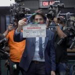 Kartik Aaryan Instagram - 8 x 🎥 or more …. 15 minute long continuous takes…. Even the making of #Dhamaka is a case study in itself 🙏🏻 @madhvaniram @netflix_in #19thNov