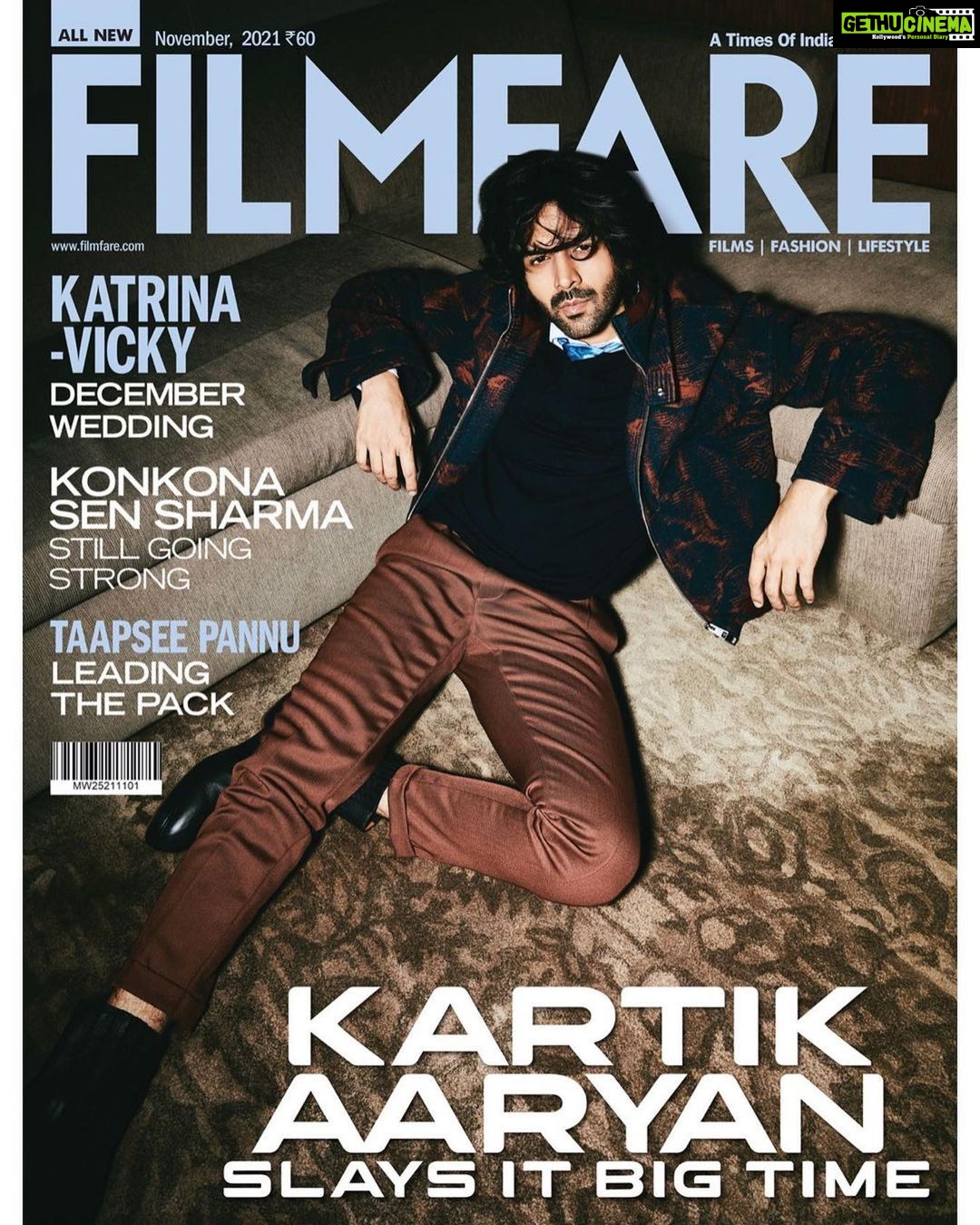 Kartik Aaryan Instagram - 👑 .. #Repost @filmfare Back with a bang !! @kartikaaryan has measured his head for the crown and continues to walk the corridors of glory with his exceptional run at the movies. We celebrate the actor and our cover star in our latest issue. Photographs: @arjun.mark Styling: @the.vainglorious Hair: @milankepchaki Makeup: @vickysalvi22 Location: @grandhyattmumbai Interview by @raghuvendras Filmfare Edit: @rahulgangs_ @vedanshi0257 Jacket, pants and shoes - @ZegnaOfficial Shirt - @Canali Tie - @PaulSmithDesign