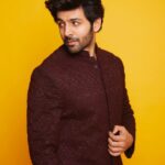 Kartik Aaryan Instagram - 💣